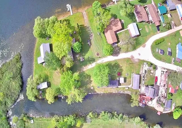 2nd image of 9388 S Lake Dr, Evart, MI 49631 | MLS# 72026027592