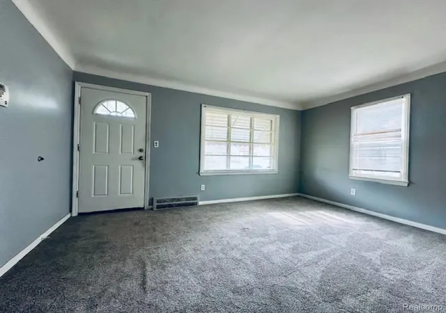 Photo 3 of Single family home for sale at 9213 Plainview Ave, Detroit, MI 48228 | MLS# 20261041973 | Listing updated on 2026-09-22
