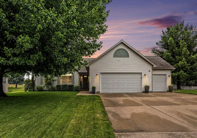 Photo 1 of Sale Pending at 2632 Fairfield Dr, Zeeland, MI 49464 | MLS# 65026027602 | Listing updated on 2026-06-17