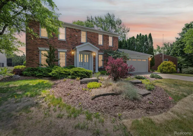 56th image of 871 Spartan Dr, Rochester Hills, MI 48309 | MLS# 20261042010