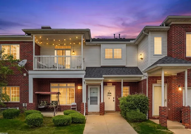 Photo 1 of Sale Pending at 5687 Acorn Ln, Sterling Heights, MI 48314 | MLS# 58050210450 | Listing updated on 2026-06-15