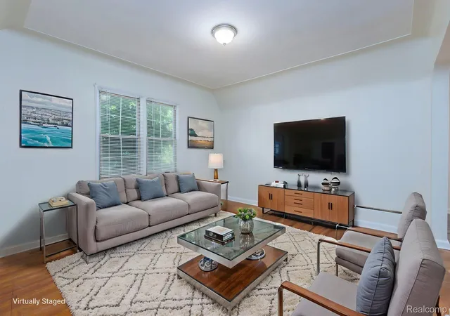 3rd image of 5500 Devonshire Rd, Detroit, MI 48224 | MLS# 20261042018