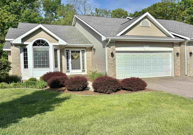 Photo 1 of Condo for sale at 1753 Ne Sanderling Ct, Grand Rapids, MI 49505 | MLS# 58050210455 | Listing updated on 2026-06-18