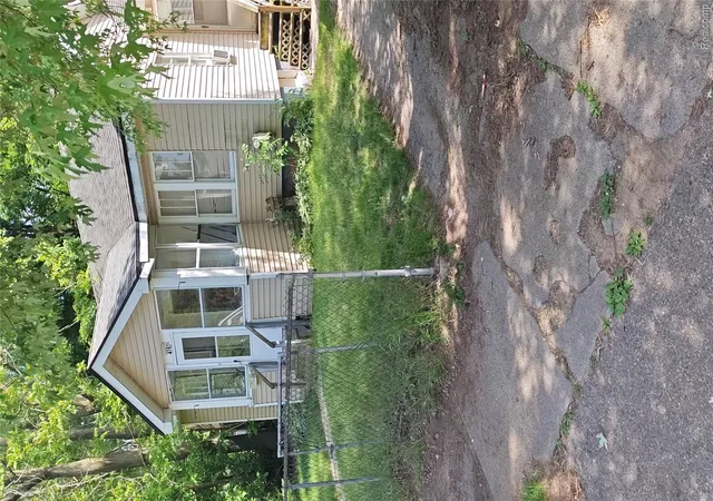 Photo 1 of Single family home for sale at 416 Dell Ave, Flint, MI 48507 | MLS# 20261042053 | Listing updated on 2026-06-18