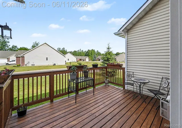 Listing Photo 2 - Condo for sale in building located at 13338 Whispering Pines Ct, Linden, MI 48451 - Unit #