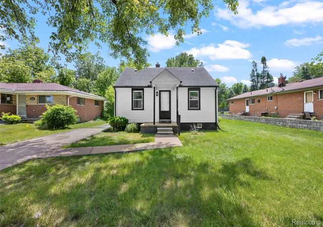 Photo 1 of Single family home for sale at 28075 Annapolis Rd, Westland, MI 48186 | MLS# 20261042071 | Listing updated on 2026-06-08