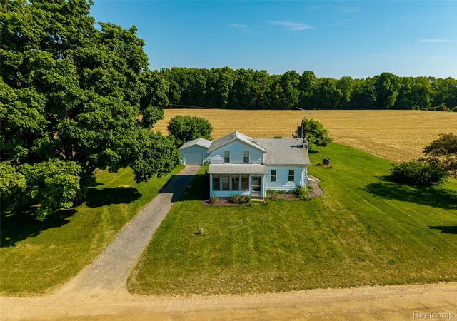 Photo 3 of Single family home for sale at 2851 N Dancer Rd, Dexter, MI 48130 | MLS# 20261042094 | Listing updated on 2026-09-16