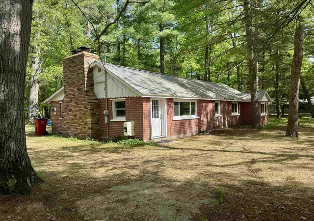 Photo 1 of Single family home for sale at 84 N Imperial Dr, Tawas City, MI 48763 | MLS# 77080069359 | Listing updated on 2026-06-13