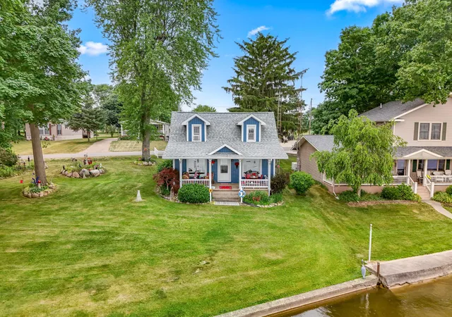 Photo 3 of Single family home for sale at 59155 Yeatter Rd, Colon, MI 49040 | MLS# 62026027686 | Listing updated on 2026-09-12