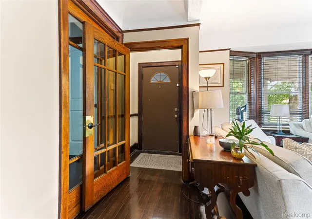 Photo 4 of Single family home for sale at 7641 La Salle Blvd, Detroit, MI 48206 | MLS# 20261042130 | Listing updated on 2026-08-25