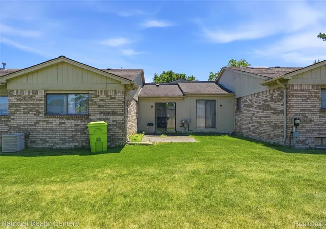 2nd image of 5549 Mansfield Ave, Sterling Heights, MI 48310