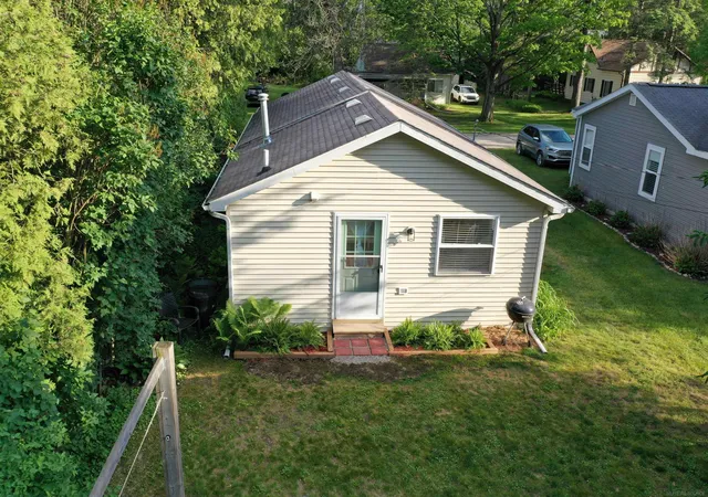 Photo 4 of Single family home for sale at 7335 Laurel Rd, Lexington, MI 48450 | MLS# 58050210493 | Listing updated on 2026-06-18