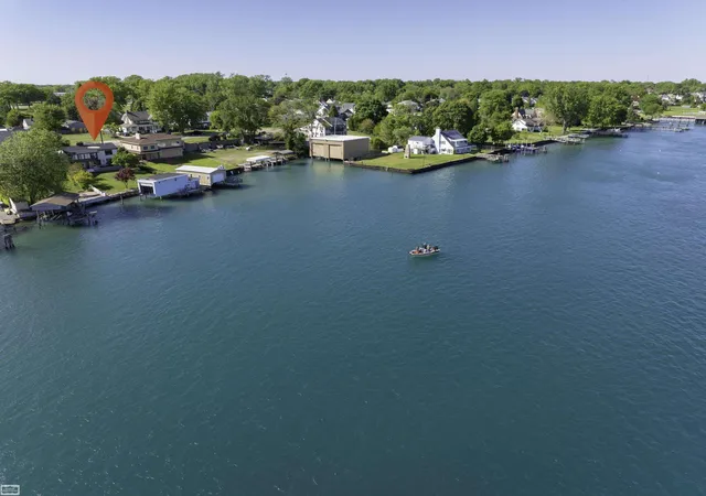 45th image of 2970 Military St, Port Huron, MI 48060 | MLS# 58050210496