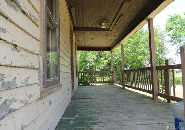 3rd image of 695 W Cass Avenue Rd, Bay City, MI 48708 | MLS# 20261042194