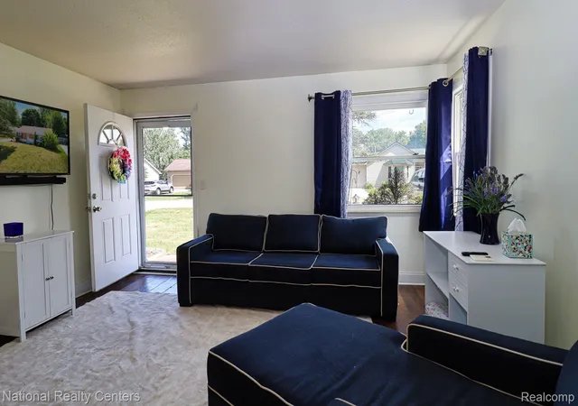 Photo 2 of Single family home for sale at 2316 Rollins St, Grand Blanc, MI 48439 | MLS# 20261042197 | Listing updated on 2026-06-17