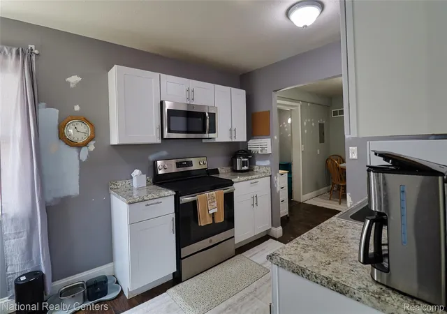 Photo 3 of Single family home for sale at 2316 Rollins St, Grand Blanc, MI 48439 | MLS# 20261042197 | Listing updated on 2026-06-17