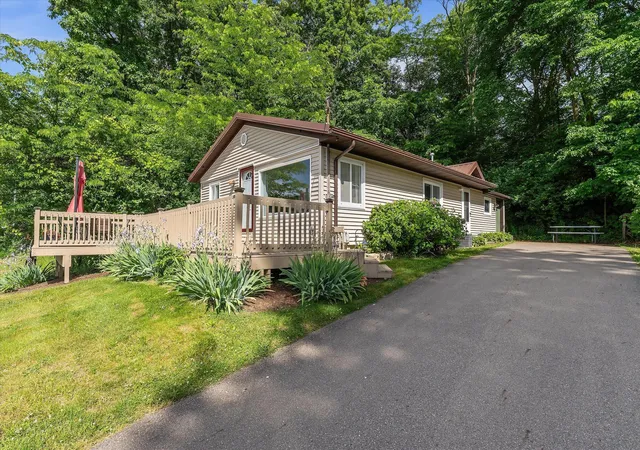 1st image of 10333 Walnut Dr, Three Rivers, MI 49093 | MLS# 69026027734