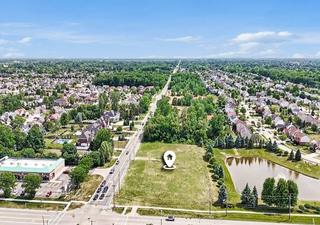 2nd image of 15170 15 Mile Rd, Sterling Heights, MI 48312 | MLS# 58050210516
