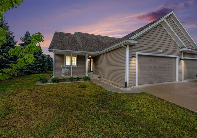 2nd image of 605 Bush Blvd, Three Rivers, MI 49093 | MLS# 68026027736