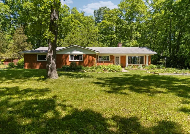Homes for sale in York Charter Township Washtenaw, MI | 4271 Willis Rd, York Charter Township Washtenaw, MI 48160 | MLS# 81026027742