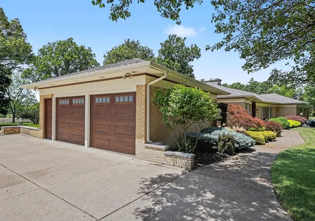 4th image of 757 N Kalamazoo Ave, Marshall, MI 49068 | MLS# 64026027751