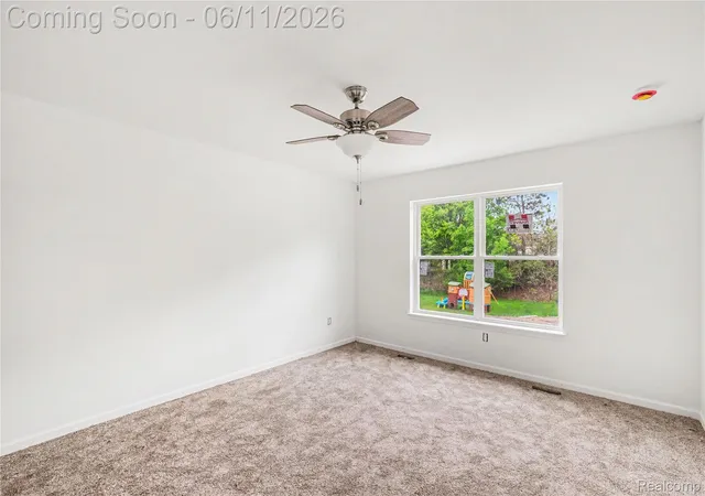 5th image of 6465 Whisper Ridge Ct, Burton, MI 48509 | MLS# 20261042289