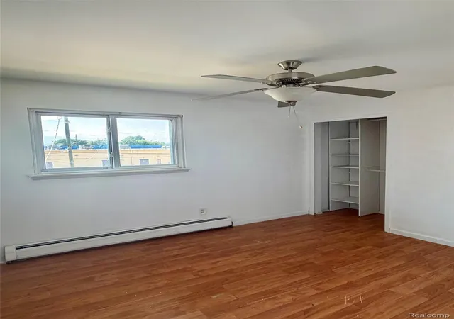 image of 8203 Huntington St, Westland, MI 48185