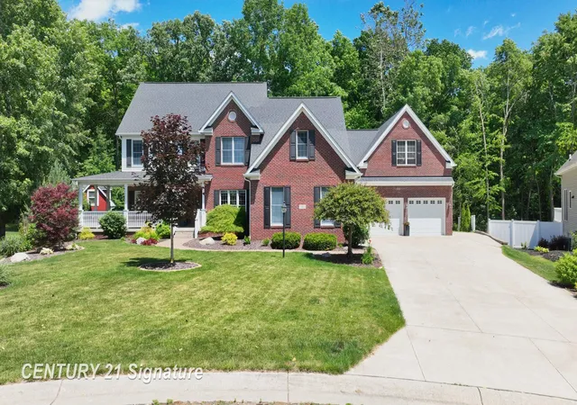 Photo 1 of Single family home for sale at 5301 Chin Maya Dr, Swartz Creek, MI 48473 | MLS# 5050210542 | Listing updated on 2026-07-17