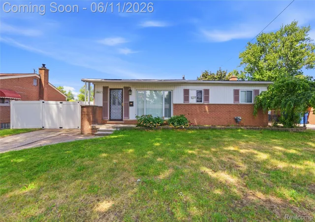 Photo 2 of Single family home for sale at 4663 Buchanan Ave, Warren, MI 48092 | MLS# 20261042323 | Listing updated on 2026-09-13
