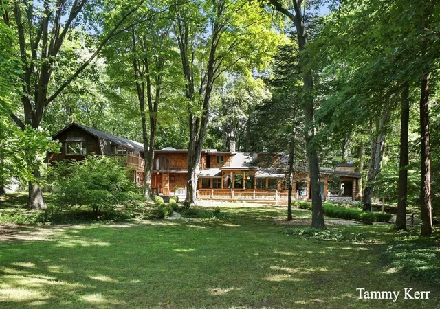 1st image of 2450 Lakeshore Dr, Fennville, MI 49408 | MLS# 71026027797