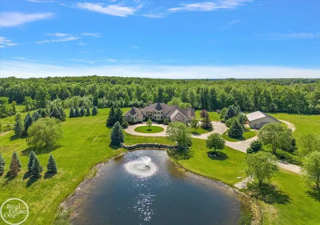 4th image of 61391 Indian Trail Rd, Ray, MI 48096 | MLS# 58050210556