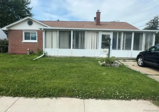 Photo 1 of Single family home for sale at 19351 Eastland St, Roseville, MI 48066 | MLS# 20261042396 | Listing updated on 2026-07-22
