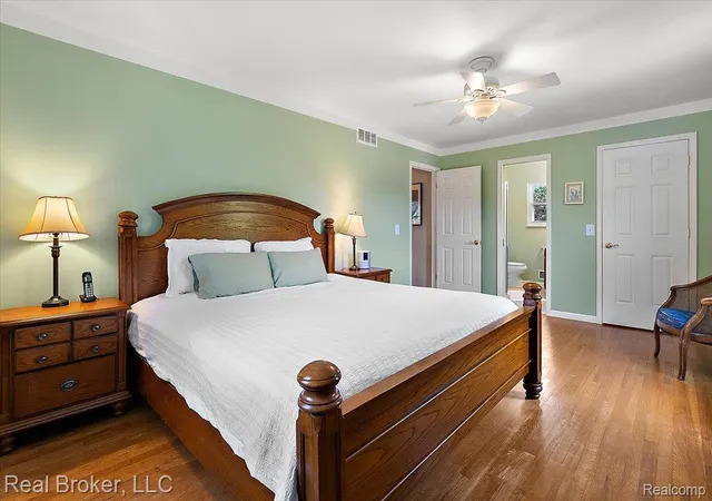 Homes for sale in Green Oak Township Livingston, MI | 6339 Westwego Dr, Green Oak Township Livingston, MI 48116 | MLS# 20261042424
