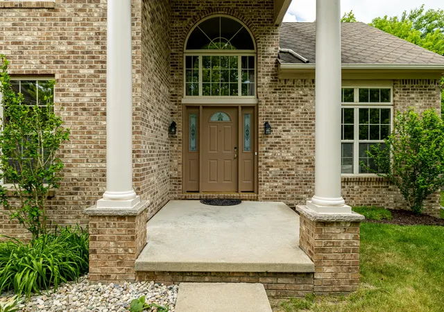 Photo 4 of Single family home for sale at 3211 Foxway Ct, Ann Arbor, MI 48105 | MLS# 81026027823 | Listing updated on 2026-08-19