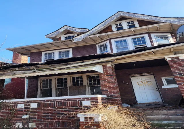 Photo 1 of Single family home for sale at 214 Tennyson St, Highland Park, MI 48203 | MLS# 20261042428 | Listing updated on 2026-07-15