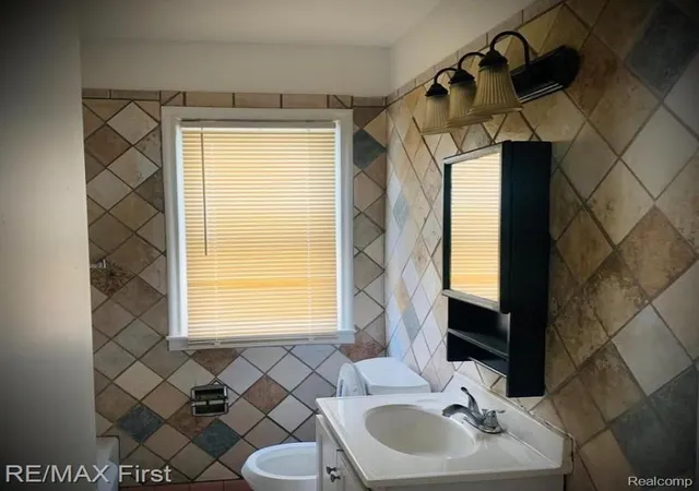 Photo 11 of Single family home for sale at 15910 W Parkway St, Detroit, MI 48223 | MLS# 20261042442 | Listing updated on 2026-09-21