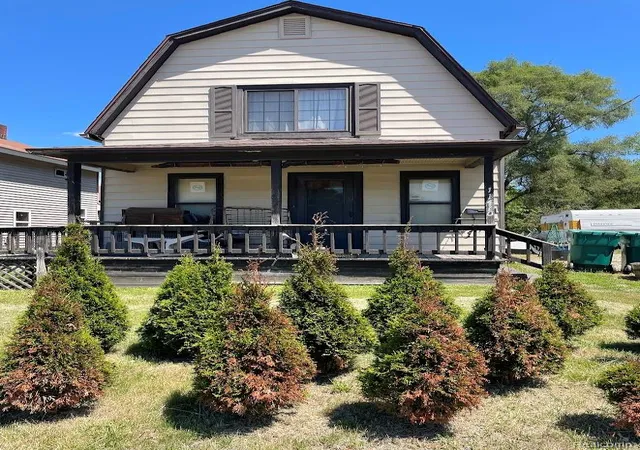 Photo 1 of Sale Pending at 11410 N Saginaw St, Mount Morris, MI 48458 | MLS# 20261042488 | Listing updated on 2026-08-04