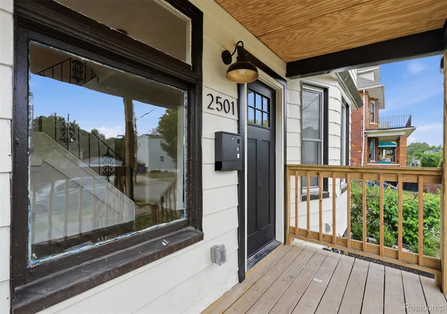 2nd image of 2501 Seyburn St, Detroit, MI 48214 | MLS# 20261042489