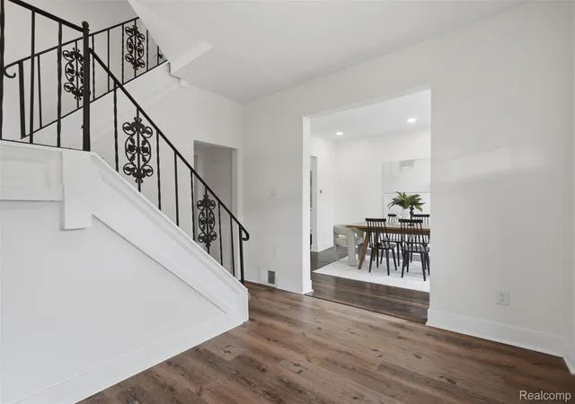 4th image of 2501 Seyburn St, Detroit, MI 48214 | MLS# 20261042489