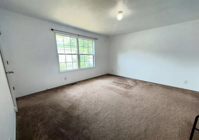 Photo 4 of Single family home for sale at 1668 Rex Pl, Traverse City, MI 49686 | MLS# 78080069385 | Listing updated on 2026-08-18