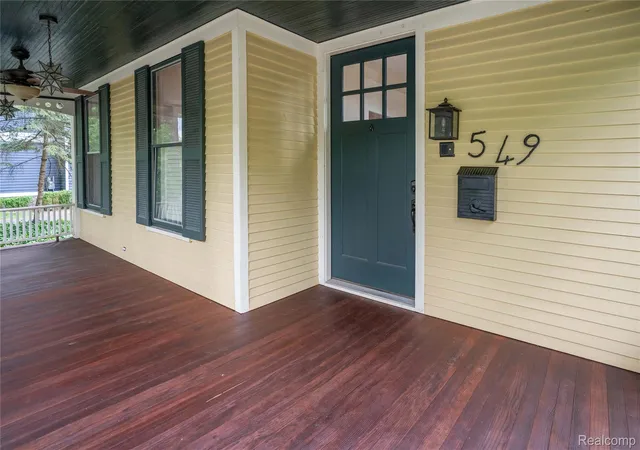 Photo 3 of Single family home for sale at 549 W Dunlap St, Northville, MI 48167 | MLS# 20261042506 | Listing updated on 2026-09-15