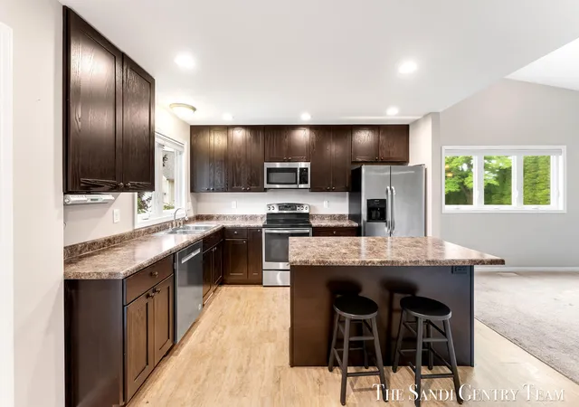 Homes for sale in Fruitport Charter Township Muskegon, MI | 1630 Grevel Ct, Fruitport Charter Township Muskegon, MI 49444 | MLS# 71026027861