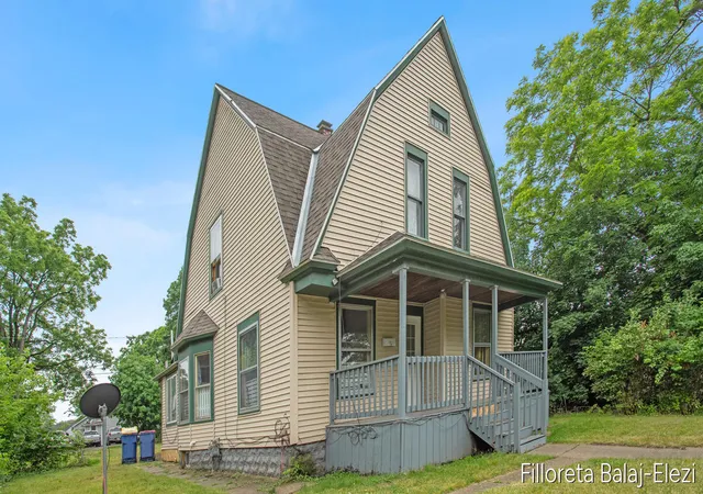 2nd image of 714 Adams St Se, Grand Rapids, MI 49507 | MLS# 65026027866