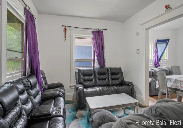 4th image of 714 Adams St SE, Grand Rapids, MI 49507 | MLS# 65026027866
