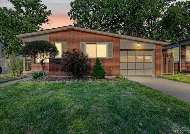 Photo 1 of Single family home for sale at 30772 J Carls St, Roseville, MI 48066 | MLS# 20261042523 | Listing updated on 2026-08-02