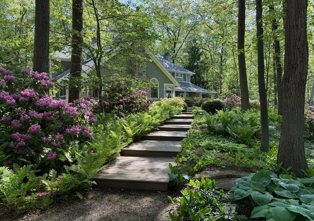 3rd image of 18353 Forest Beach Dr, New Buffalo, MI 49117 | MLS# 69026027872