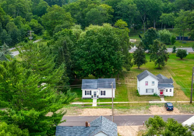 30th image of 209 S River St, Evart, MI 49631 | MLS# 72026027879
