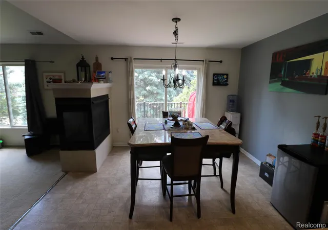 Listing Photo 5 - Condo for sale in building located at 14486 Shadywood Dr, Sterling Heights, MI 48312