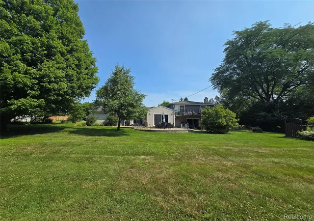 Photo 40 of Single family home for sale at 24697 S Cromwell Dr, Franklin, MI 48025 | MLS# 20261042558 | Listing updated on 2026-08-01