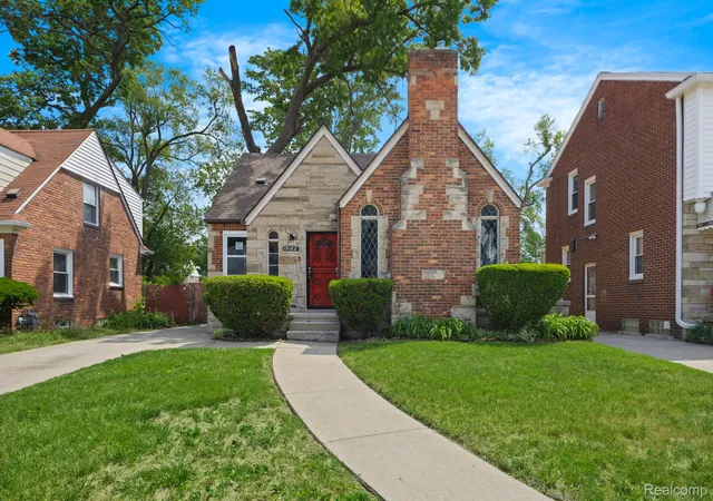 3rd image of 19182 Mendota St, Detroit, MI 48221 | MLS# 20261042575